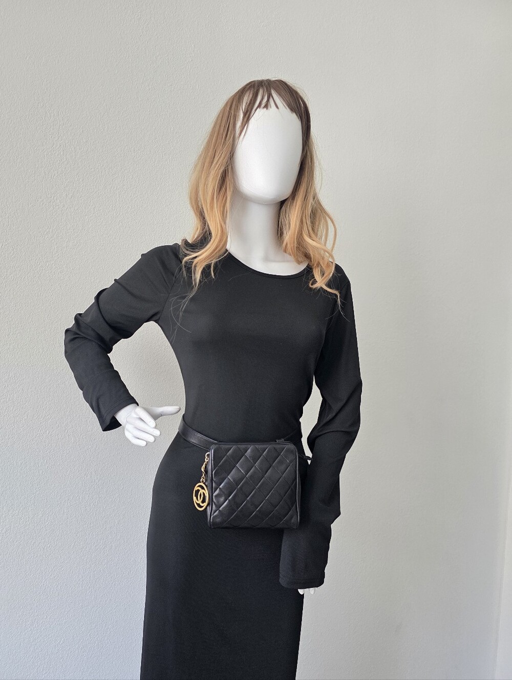 Auth Chanel Quilted Lambskin Leather Waist/Belt Bag - Picture 3 of 11